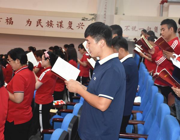从粗放竞争到科技竞争 产品、市场创新开辟“毛孩子经济”新蓝海 地方政府躬身入场或重塑竞争格局